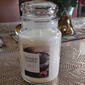 Yankee Candle Coconut Beach New Glass 22 0z White Single Wick